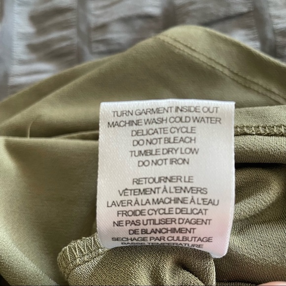 Kendall  & Kylie green sleeveless dressy string tank top with elastic waist - Picture 9 of 10